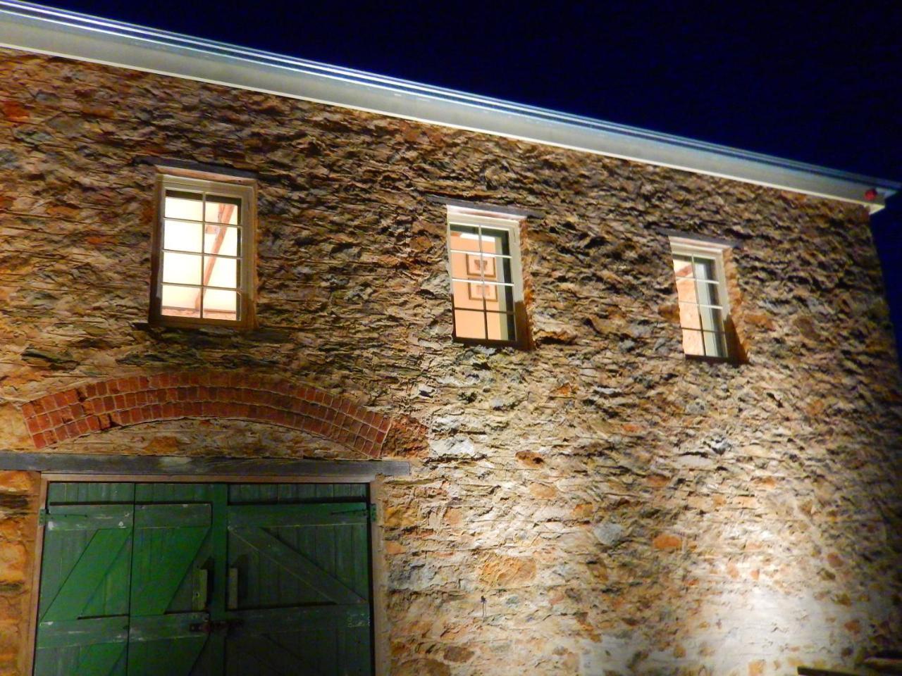 Morialta Barns Bed & Breakfast Norton Summit Екстериор снимка
